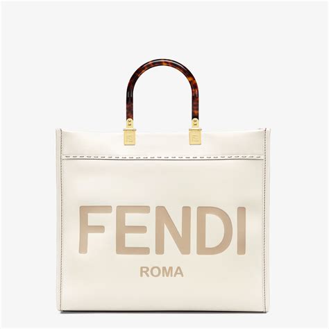 fendi sunshine medium vs large|Fendi sunshine shopper medium.